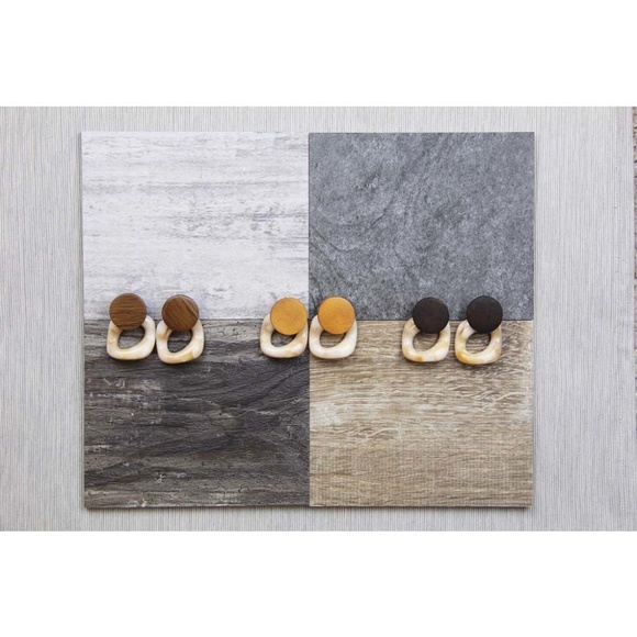 2 for $10 - Picture 2 of 7